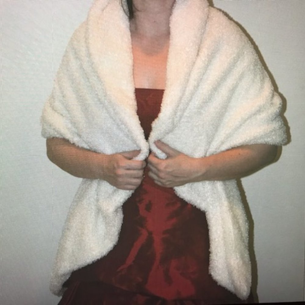 Perfect Wedding Gown Cape or anniversary night out Curly Fleece Cape - Picture 3 of 5